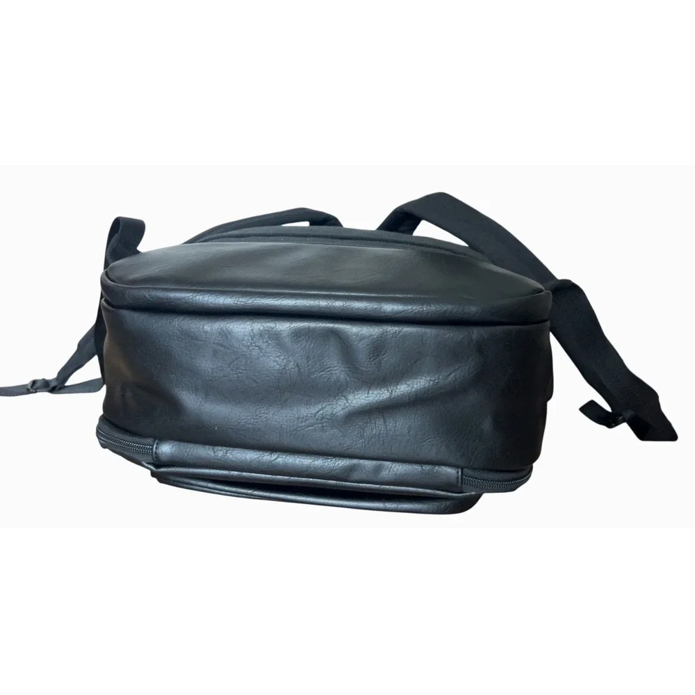 BEIS The Travel Backpack in Black